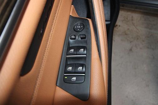 2021 BMW 540 i