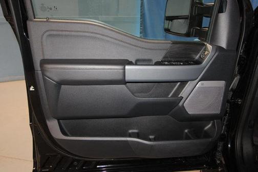 Black Metallic 2025 Ford F-150 Lariat