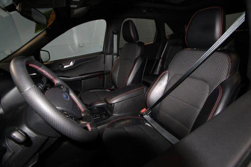 Silver Metallic 2024 Ford Escape ST-Line Select