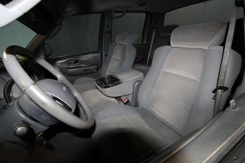 2002 Ford F-150 XLT SuperCrew