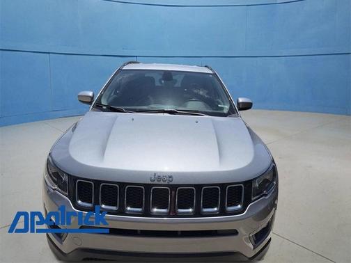 Billet Silver Metallic Clearcoat 2019 Jeep Compass Latitude