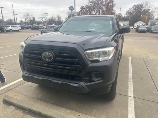 2019 Toyota Tacoma SR