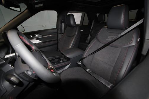 Star White 2026 Ford Explorer ST