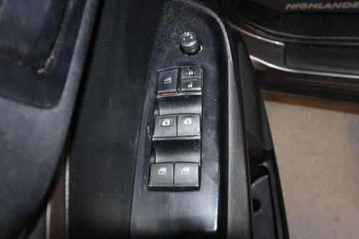 2017 Toyota Highlander LE