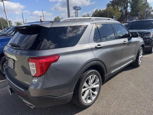 2022 Ford Explorer Platinum
