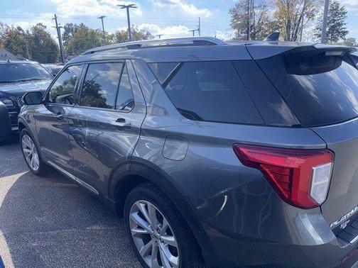 2022 Ford Explorer Platinum