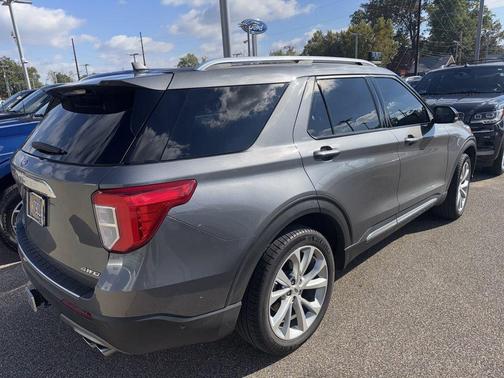 2022 Ford Explorer Platinum