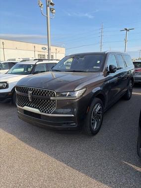 Starlight 2025 Lincoln Navigator L Reserve