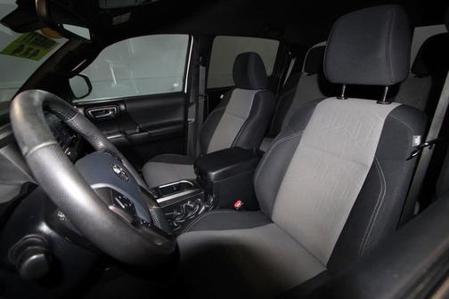 2020 Toyota Tacoma SR