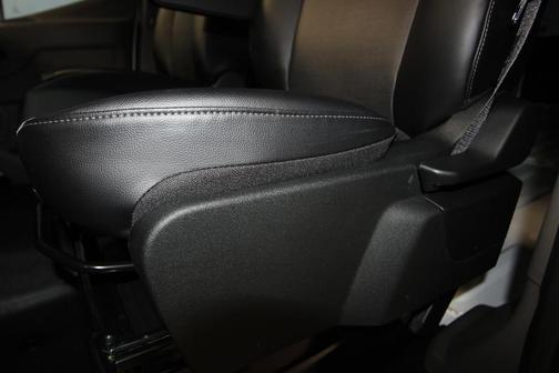 2026 Ford Transit-350 148 WB Medium Roof Cargo