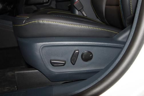 2025 Ford Maverick Lobo Standard