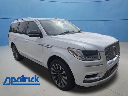 White 2021 Lincoln Navigator Reserve