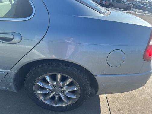 2004 Chrysler 300M Base