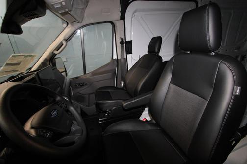 2026 Ford Transit-350 148 WB Medium Roof Cargo
