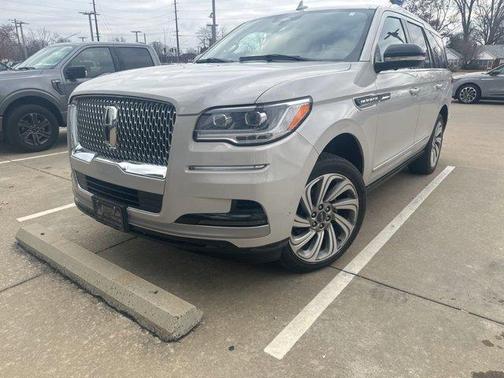 2022 Lincoln Navigator Reserve