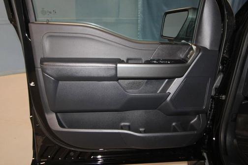 Black Metallic 2023 Ford F-150 XLT