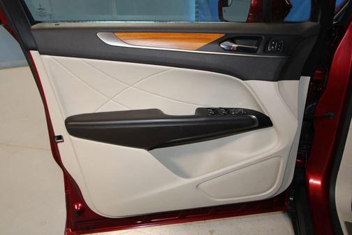 2017 Lincoln MKC Select