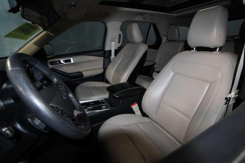 Black Metallic 2020 Ford Explorer XLT