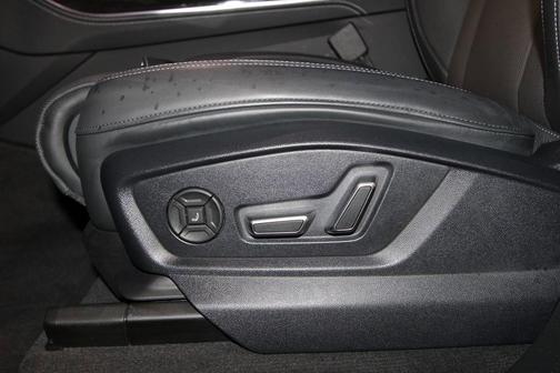 2025 Audi Q7 55 Prestige