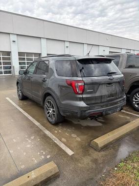 2019 Ford Explorer sport