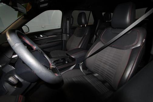 Vapor Blue 2025 Ford Explorer ST-Line