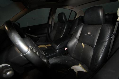 2006 INFINITI G35 Base