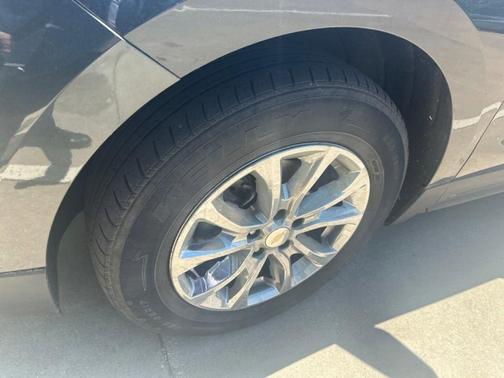 Nightfall Gray Metallic 2020 Chevrolet Equinox LS