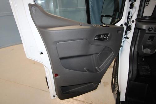 2026 Ford Transit-350 148 WB Medium Roof Cargo