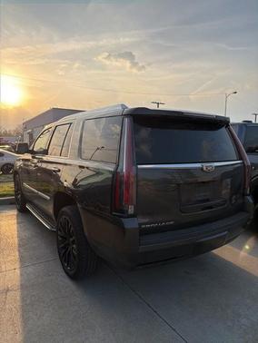 2020 Cadillac Escalade Luxury