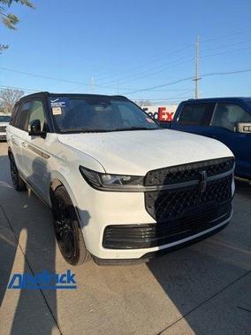 2025 Lincoln Navigator Black Label