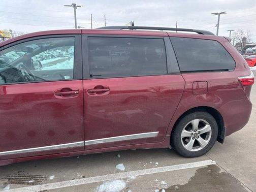 2018 Toyota Sienna L