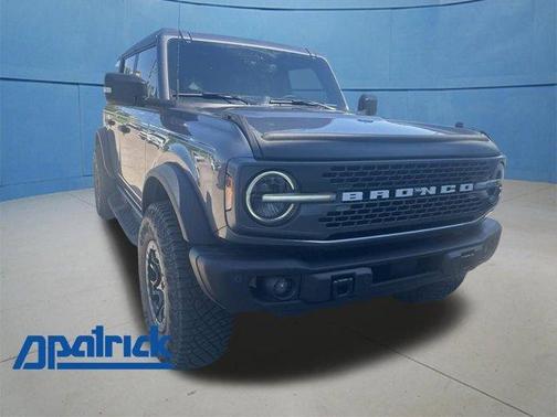 Gray Metallic 2025 Ford Bronco Badlands