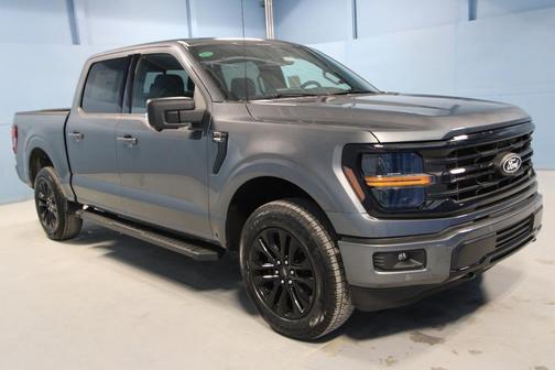 Carbon Gray Metallic 2026 Ford F-150 XLT