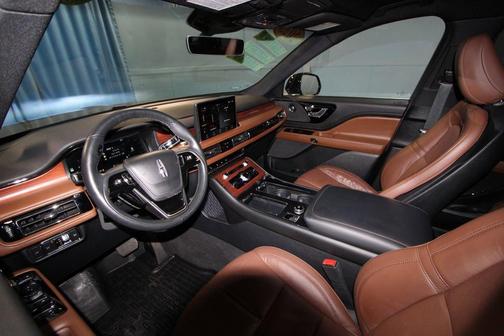 2023 Lincoln Aviator Reserve AWD