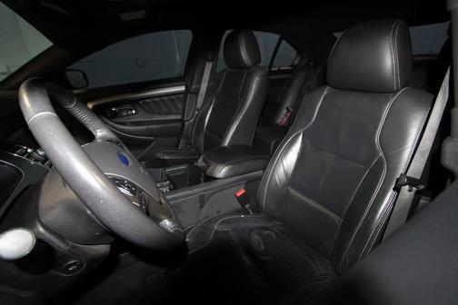 2014 Ford Taurus SEL