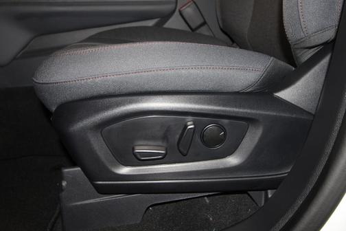 Star White 2026 Ford Explorer Active