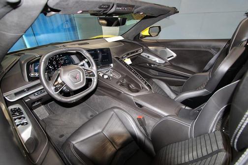 2023 Chevrolet Corvette Stingray w/3LT
