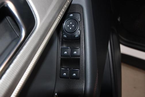 Star White 2026 Ford Explorer Active