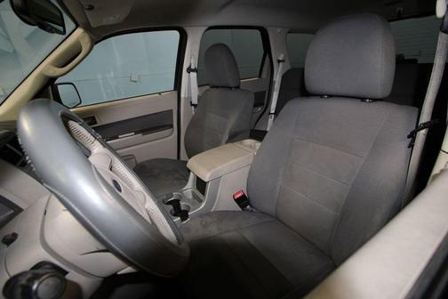 2009 Ford Escape XLT