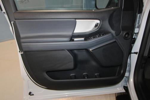 Silver 2026 Ford Expedition Active