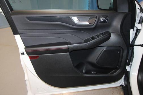 2024 Ford Escape ST-Line Elite