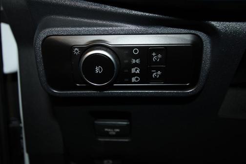 Oxford White 2026 Ford Bronco Heritage Edition