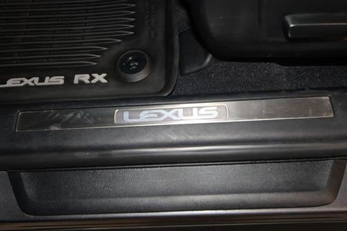 2022 Lexus RX 350L Base