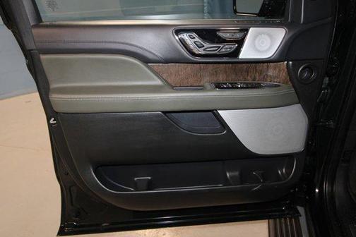 2024 Lincoln Navigator Black Label