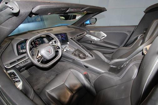 2023 Chevrolet Corvette Stingray w/2LT