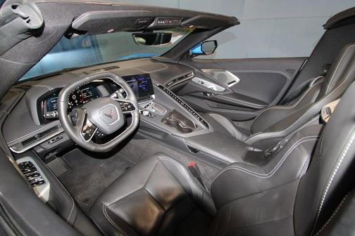 2023 Chevrolet Corvette Stingray w/2LT