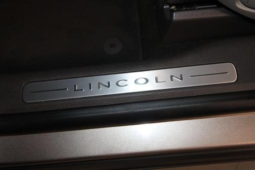 Mocha 2021 Lincoln Corsair Standard