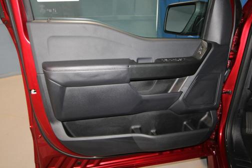 Ruby Red Metallic Tinted Clearcoat 2026 Ford F-150 STX