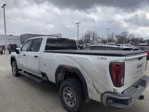 2024 GMC Sierra 2500 Pro