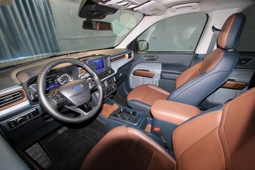 2024 Ford Maverick Lariat